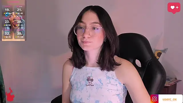 Snapshot of haanna_thompsoon chatting on 03.03.25 haanna thompsoon online show from 03.03.25