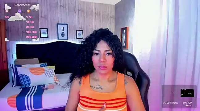 Snapshot of Edelaine_rogers chatting on 01.13.25 Edelaine rogers online show from 01.13.25