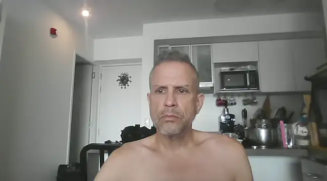 Snapshot of Diegoperrote682661 chatting on 12.16.24 Diegoperrote682661 online show from 12.16.24