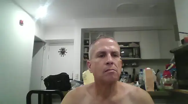 Snapshot of Diegoperrote682661 chatting on 02.11.25 Diegoperrote682661 online show from 02.11.25