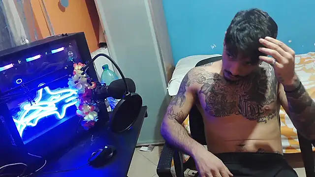 Badboyi1997 online show from 10.09.25