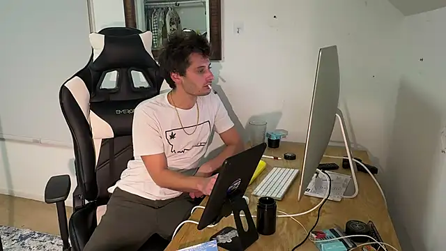 Dylansd online show from 12.19.24