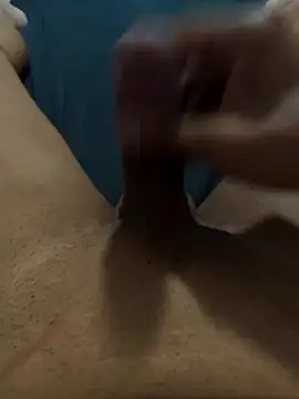 Snapshot of mirrowhot chatting on 09.20.25 mirrowhot online show from 09.20.25