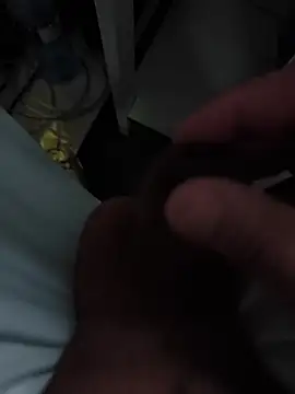 Snapshot of mirrowhot chatting on 12.01.25 mirrowhot online show from 12.01.25