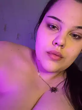 Snapshot of 31MoonLight13 chatting on 02.22.25 31MoonLight13 online show from 02.22.25