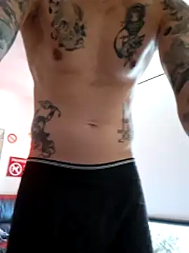 Snapshot of mileflav0r chatting on 03.26.26 mileflav0r online show from 03.26.26