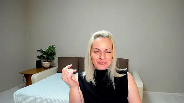 Alicee Gracee online show from 01.29.25