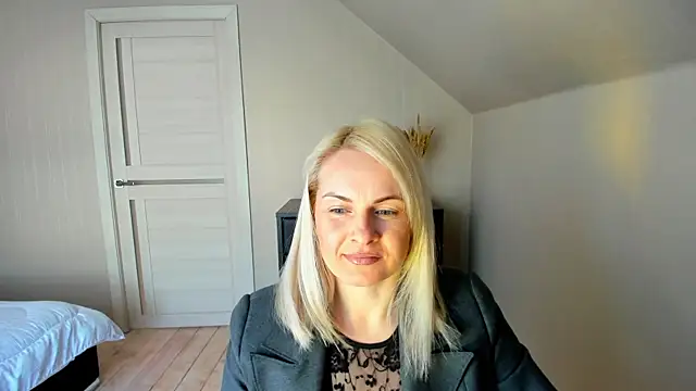 Alicee Gracee online show from 02.20.25