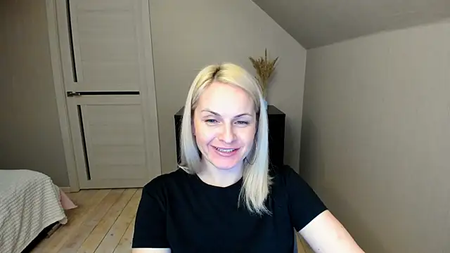 Alicee Gracee online show from 02.28.25