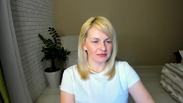 Alicee Gracee online show from 02.24.26