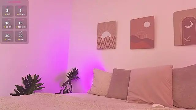 Mia Heartt online show from 03.15.26