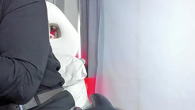 Lucii fer  online show from 03.11.26