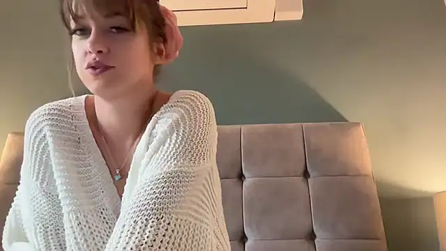 LustfulLuna  online show from 01.31.25