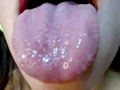 Snapshot of miss_evoleth2 chatting on 03.06.25 miss evoleth2 online show from 03.06.25