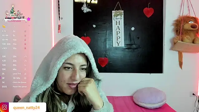 Snapshot of queen-natty chatting on 01.12.25 queen-natty online show from 01.12.25