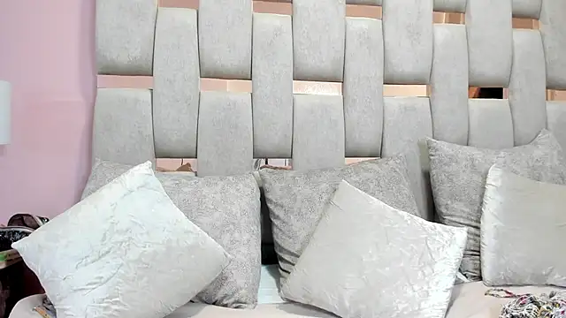 nicole fisherr online show from 01.18.26