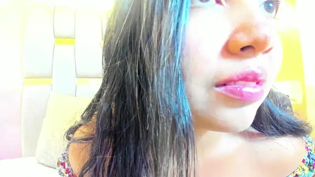 nicole fisherr online show from 04.12.26