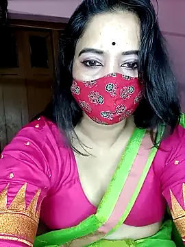 Snapshot of Lexi_Baby_ chatting on 10.14.25 Lexi Baby online show from 10.14.25