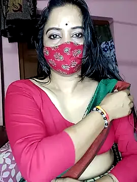 Snapshot of Lexi_Baby_ chatting on 10.15.25 Lexi Baby online show from 10.15.25