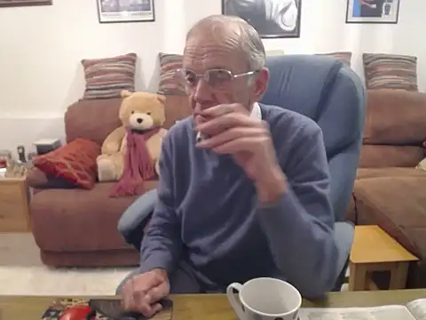 Ferret7777 online show from 10.28.25