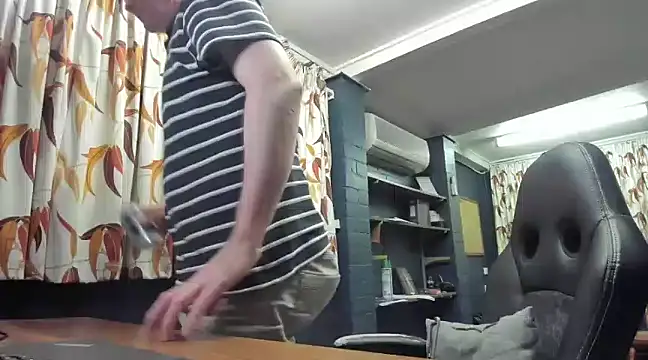 tilobinder online show from 01.02.25