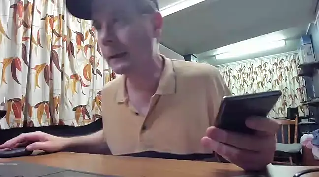 tilobinder online show from 03.05.25