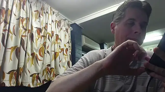 tilobinder online show from 03.21.25