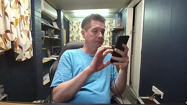 tilobinder online show from 12.01.25