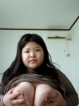 Snapshot of hello098712 chatting on 03.21.25 hello098712 online show from 03.21.25