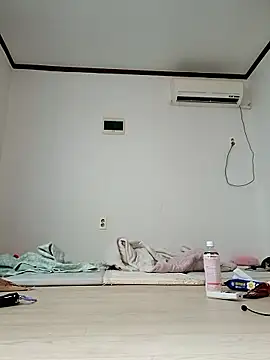 Snapshot of hello098712 chatting on 09.22.25 hello098712 online show from 09.22.25