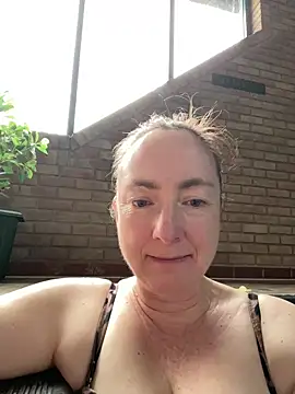 LouiseTswing online show from 12.09.24