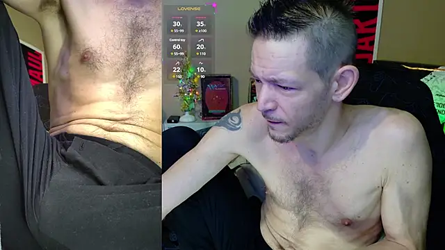 Snapshot of MasterForgedRayy chatting on 12.26.24 MasterForgedRayy online show from 12.26.24