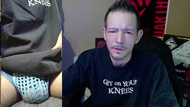 Snapshot of MasterForgedRayy chatting on 01.01.25 MasterForgedRayy online show from 01.01.25