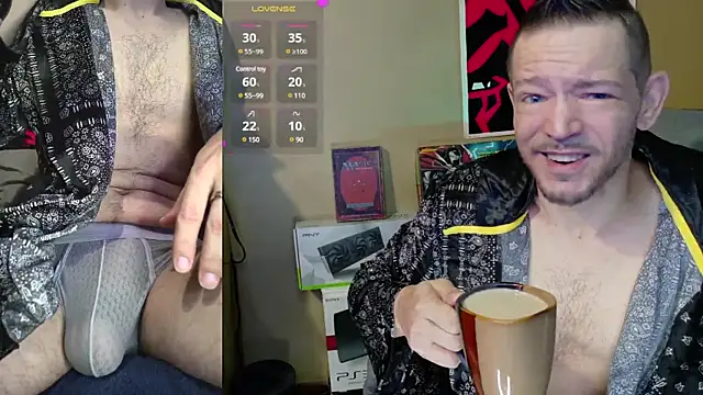 Snapshot of MasterForgedRayy chatting on 02.03.25 MasterForgedRayy online show from 02.03.25