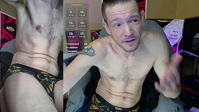 Snapshot of MasterForgedRayy chatting on 02.07.25 MasterForgedRayy online show from 02.07.25