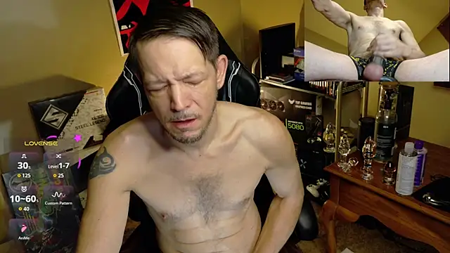 Snapshot of MasterForgedRayy chatting on 02.26.26 MasterForgedRayy online show from 02.26.26