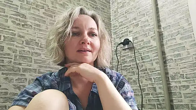 EdithManning online show from 01.13.25