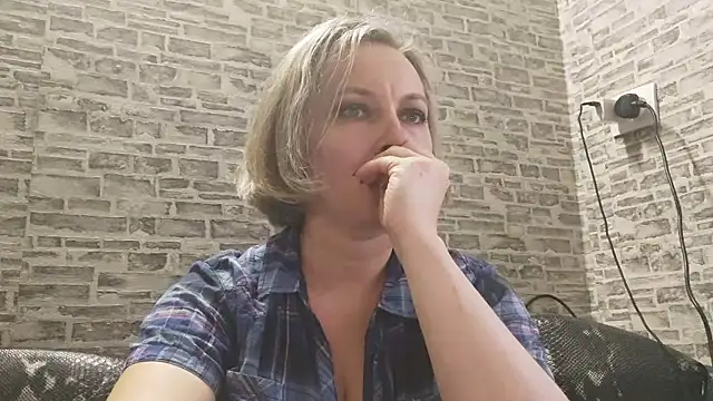 EdithManning online show from 01.22.25