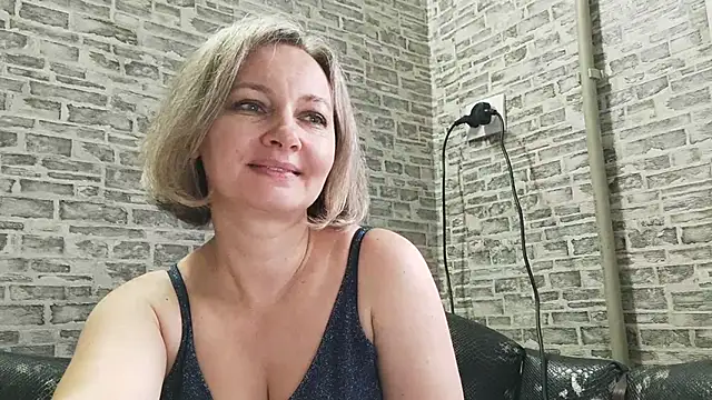 EdithManning online show from 01.28.25