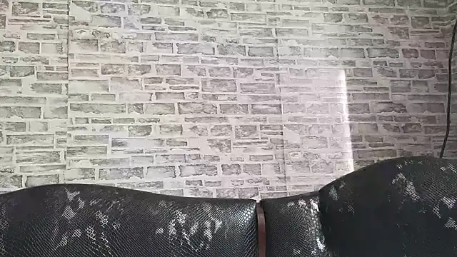 EdithManning online show from 02.23.25