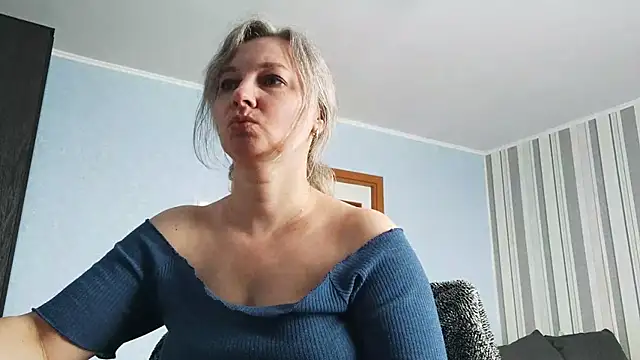 EdithManning online show from 02.08.26