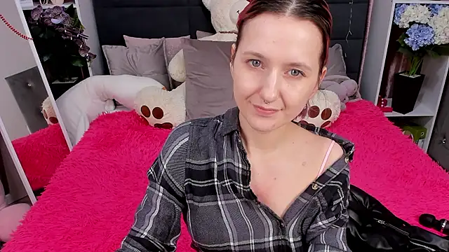 MiaKarlos online show from 02.16.26