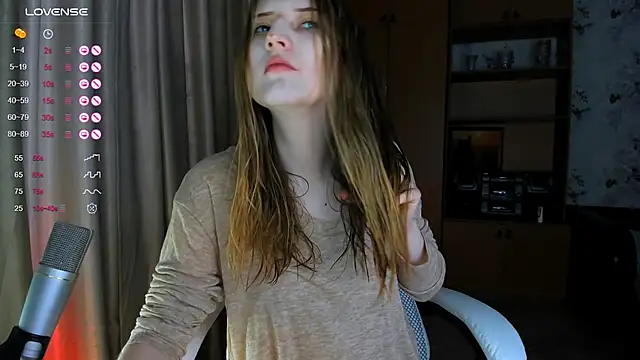 princessaalicc online show from 12.15.25