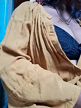 Hot-Anuska online show from 03.07.25