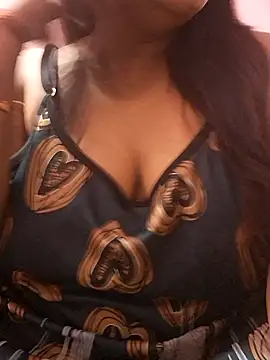 Hot-Anuska online show from 12.04.25