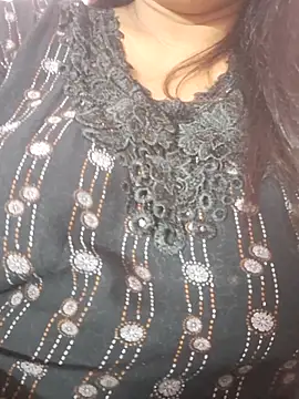 Hot-Anuska online show from 04.11.26