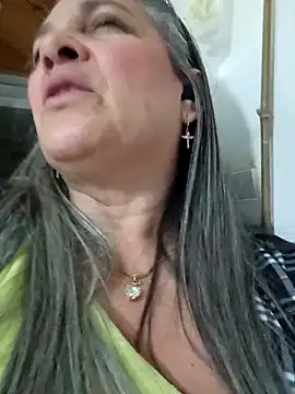 miisevvie  online show from 03.15.25