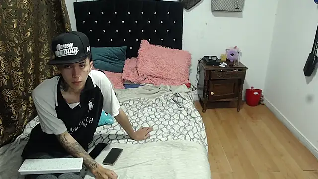 Kitty and jake online show from 12.13.24