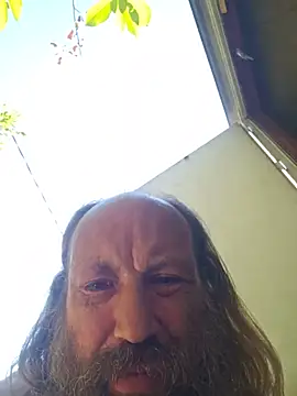 Snapshot of Beyond1978 chatting on 06.17.26 Beyond1978 online show from 06.17.26