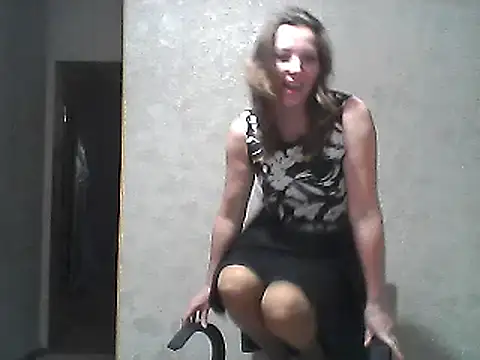 Snapshot of VselenaSun402 chatting on 01.24.25 VselenaSun402 online show from 01.24.25